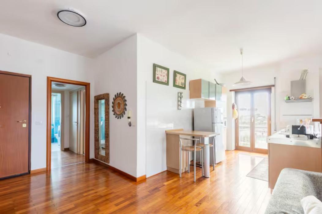 Inclanto Beach House, Mare A 150 Mt แตร์ราชินา ภายนอก รูปภาพ